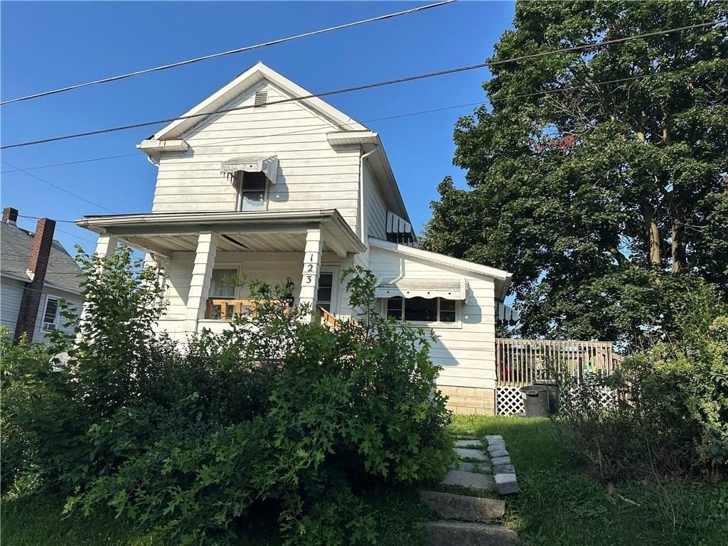 123 Garfield Ave - Photo 2 of 2