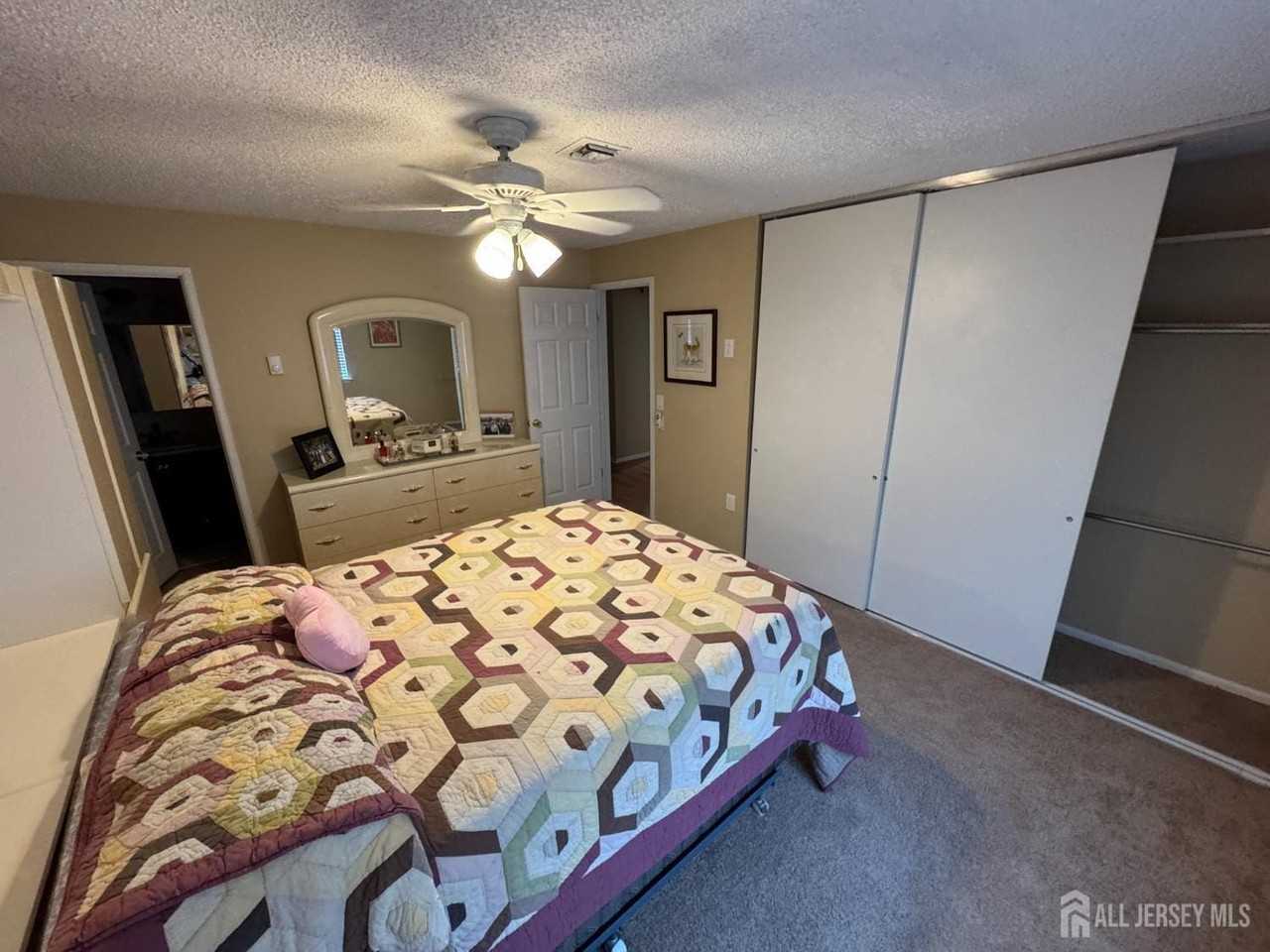 186 Newport Rd #B - Photo 6 of 7
