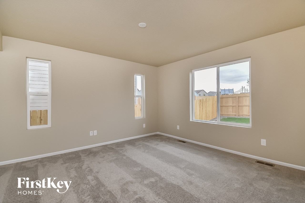 10225 Luneth Dr - Photo 2 of 15