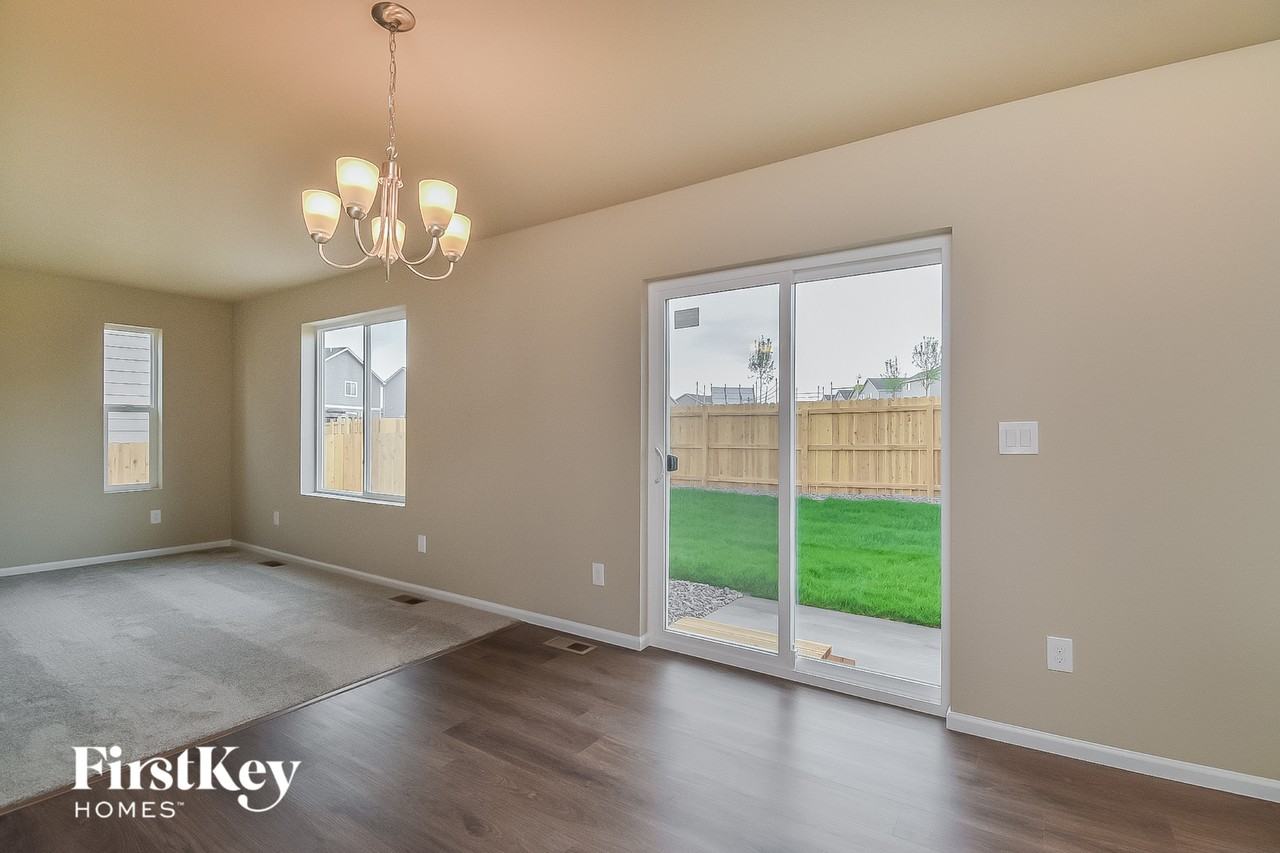 10225 Luneth Dr - Photo 4 of 15
