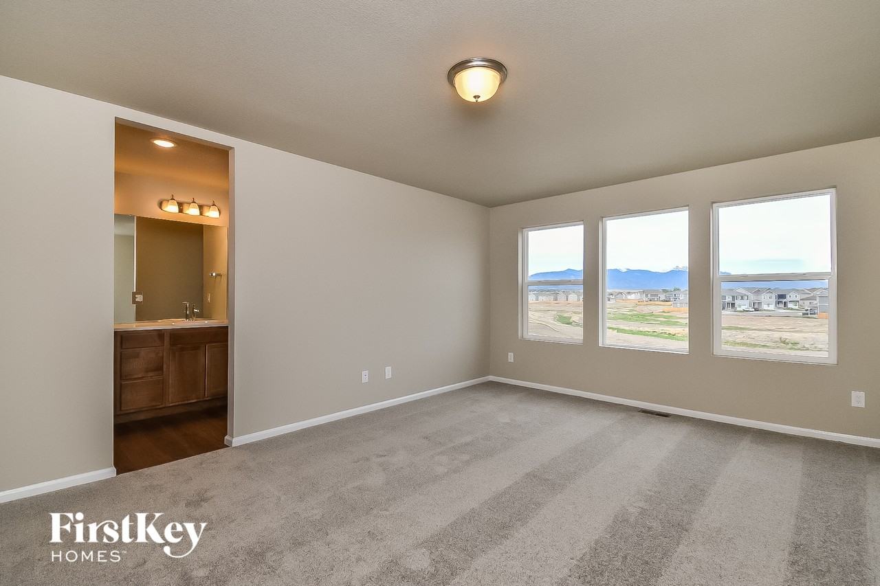 10225 Luneth Dr - Photo 7 of 15