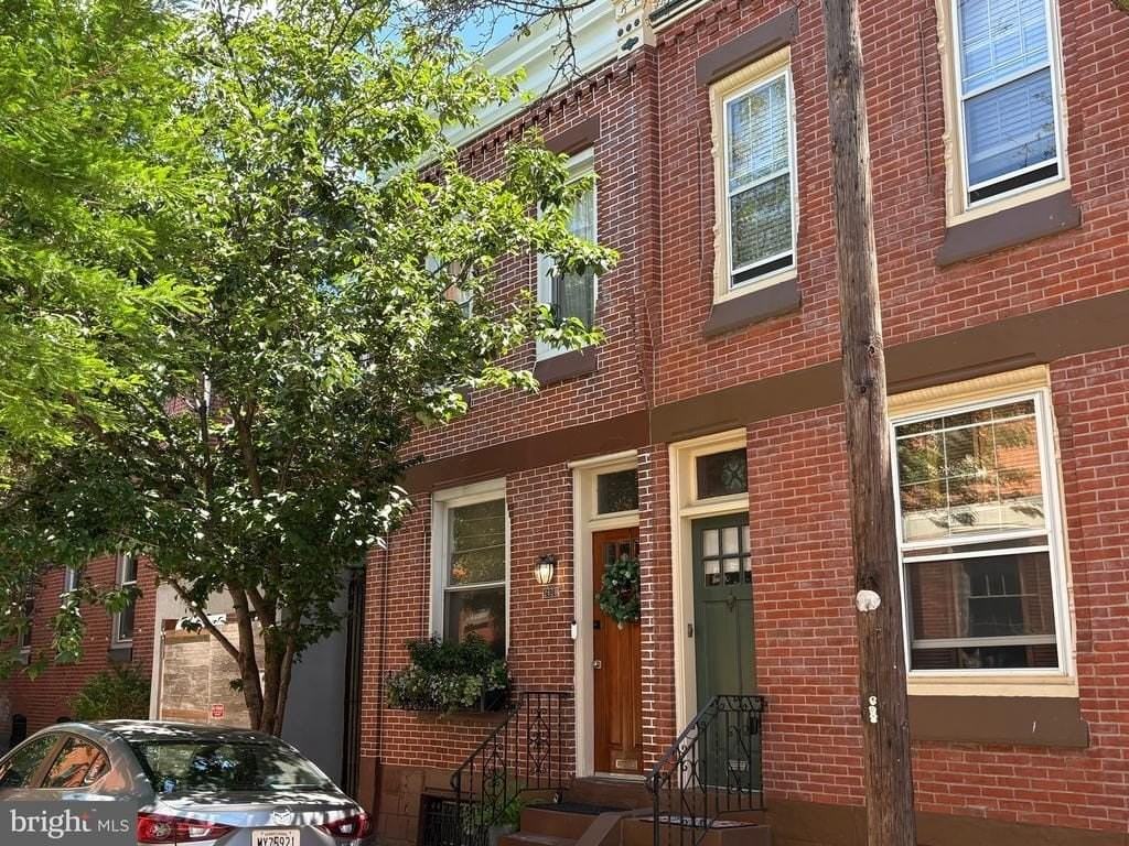 2608 Swain St