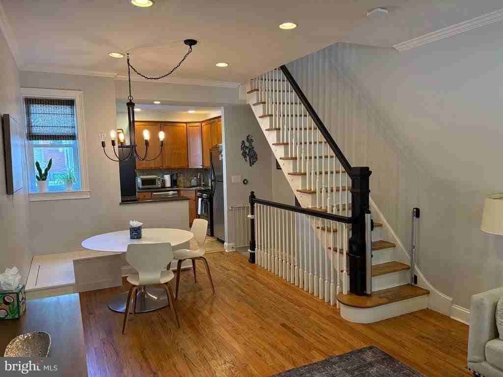 2608 Swain St - Photo 6 of 34