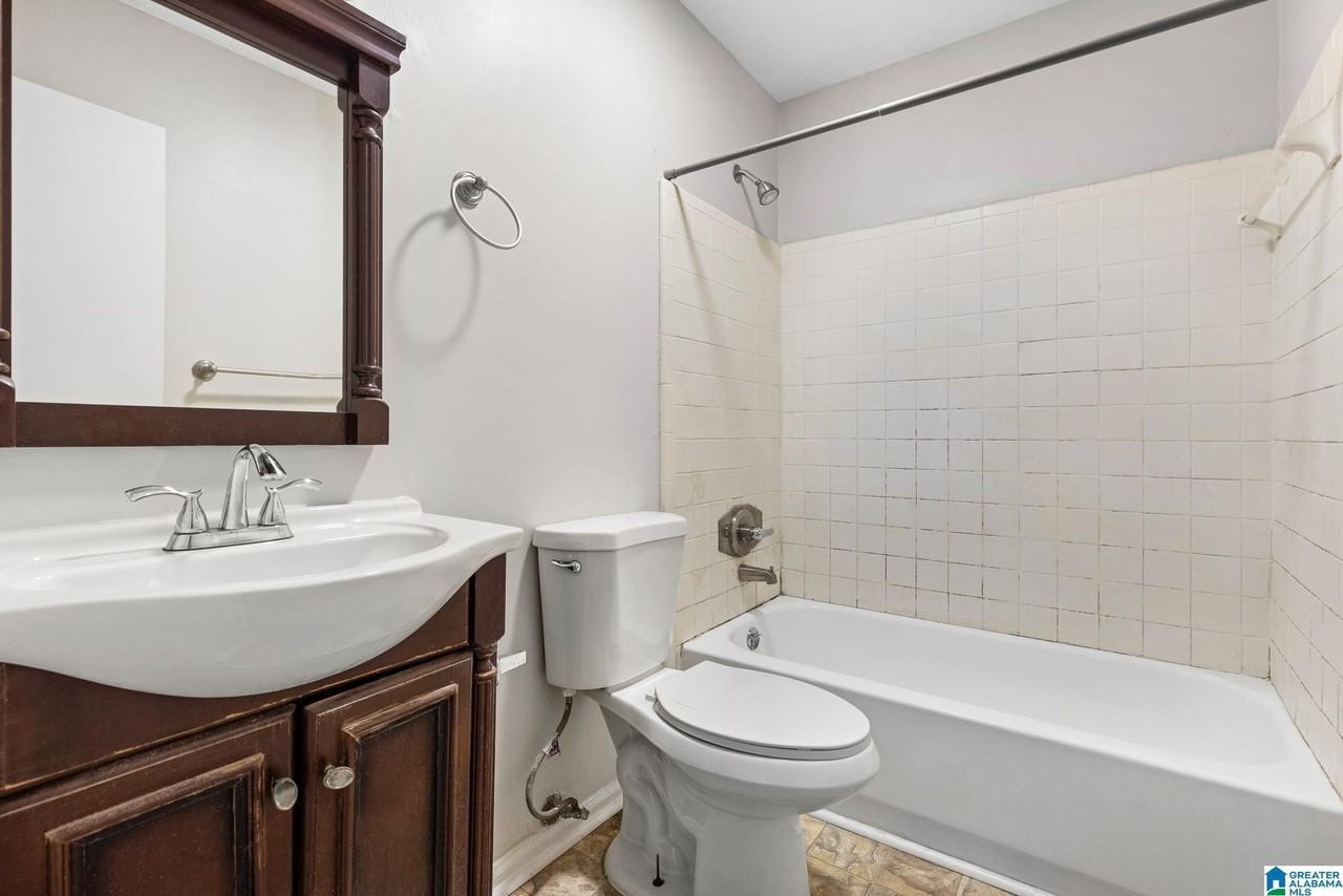 63 Bluebell St - Photo 5 of 10