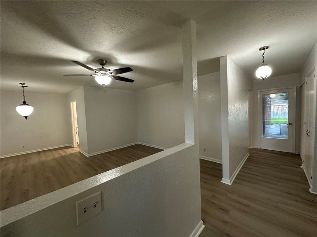 4722 Gayle Dr - Photo 2 of 25