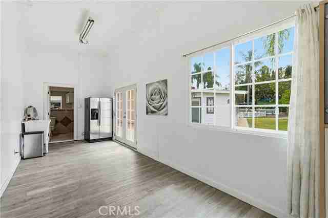 24092 Gemwood Dr - Photo 2 of 8