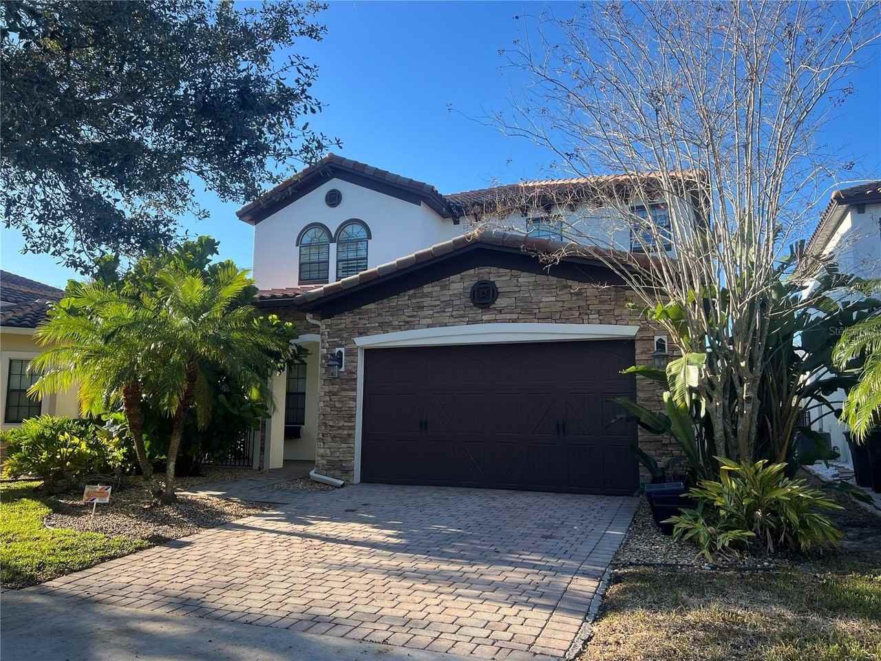 8328 Prestbury Dr