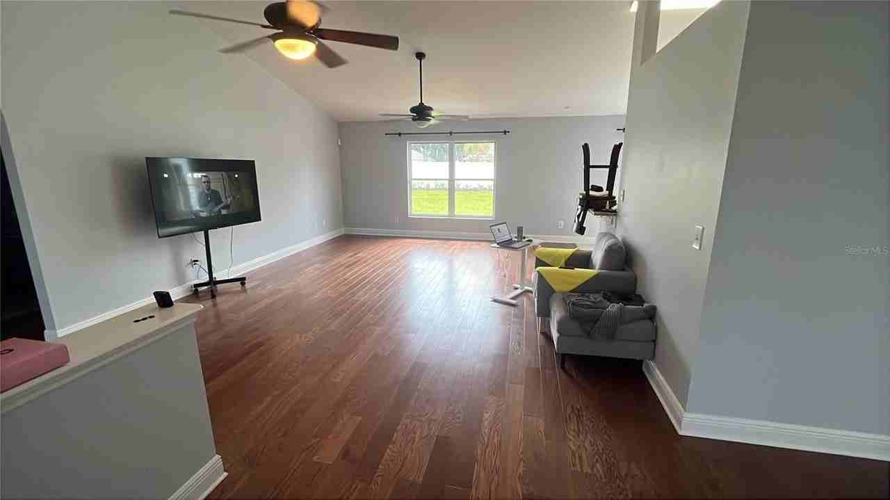 917 Marquee Dr - Photo 3 of 18