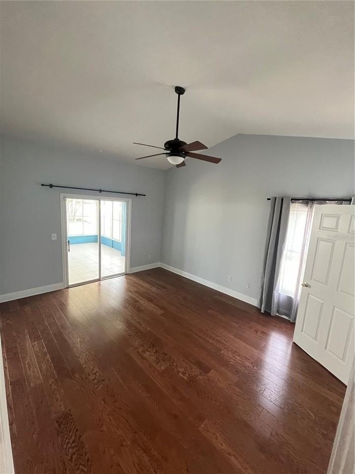 917 Marquee Dr - Photo 4 of 18