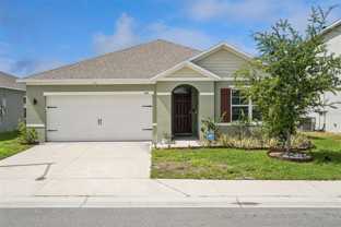 544 Park Place Blvd - Photo 1 of 1