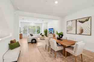 3129 4th Ter N - Photo 1 of 1