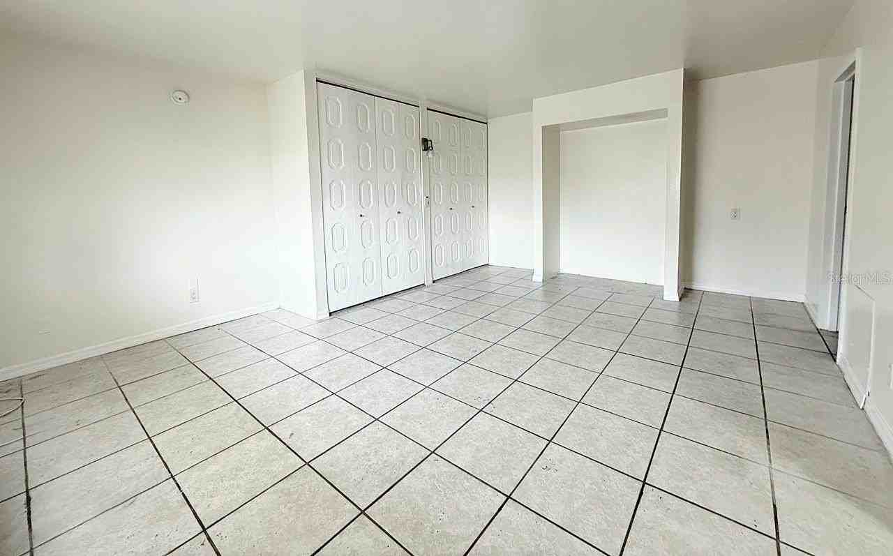 3301 58th Ave S #211 - Photo 7 of 8