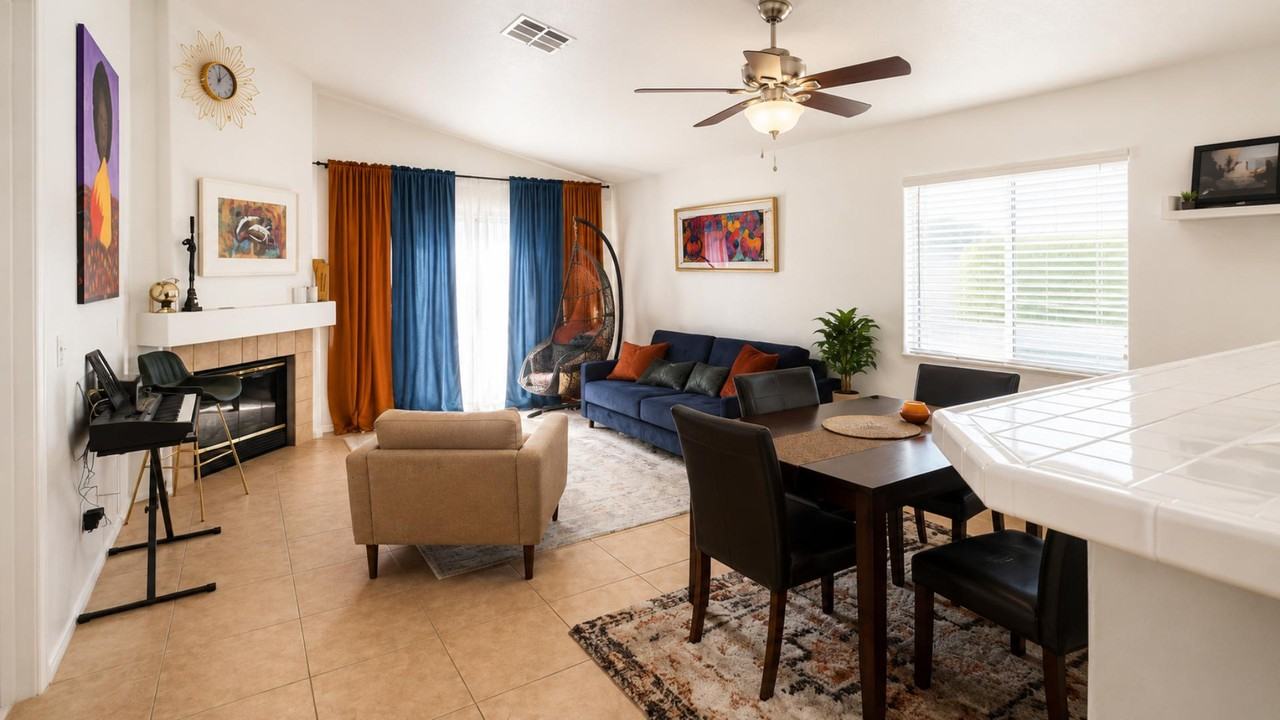 Yacht Harbor Dr - Photo 2 of 7