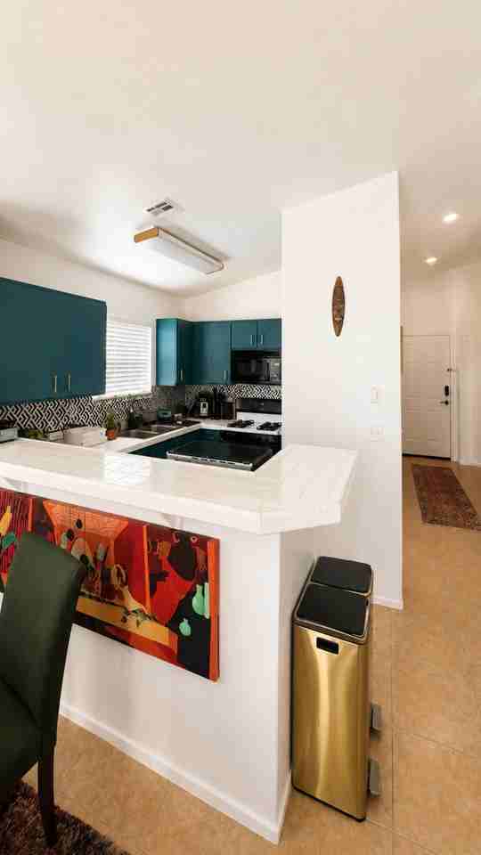 Yacht Harbor Dr - Photo 3 of 7