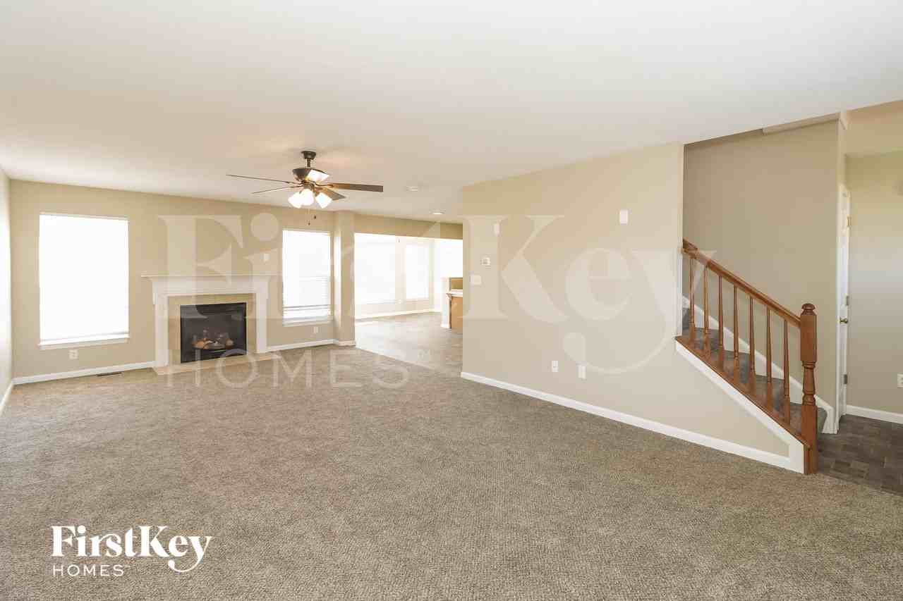 5575 Appaloosa Cir - Photo 4 of 15