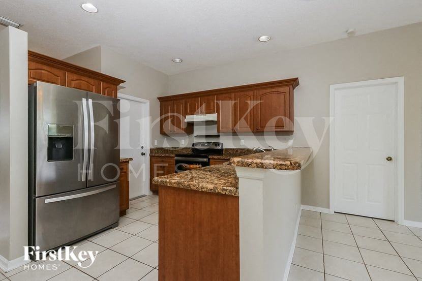 6329 Dimond St - Photo 7 of 17