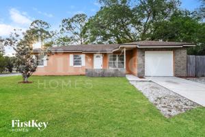 featured image of 325 Tall Pine Ln