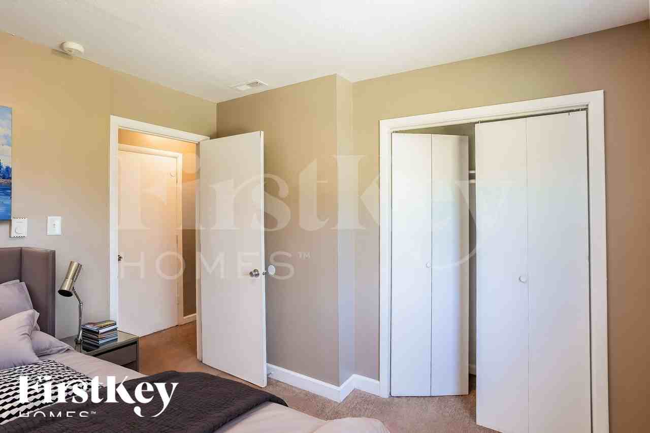 2634 Westleigh Dr - Photo 7 of 18