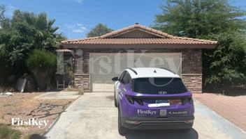 featured image of 1809 Yellow Rose St