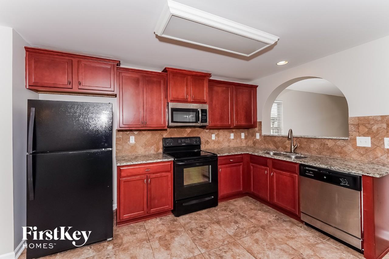 150 Briar Ridge Ln - Photo 4 of 14