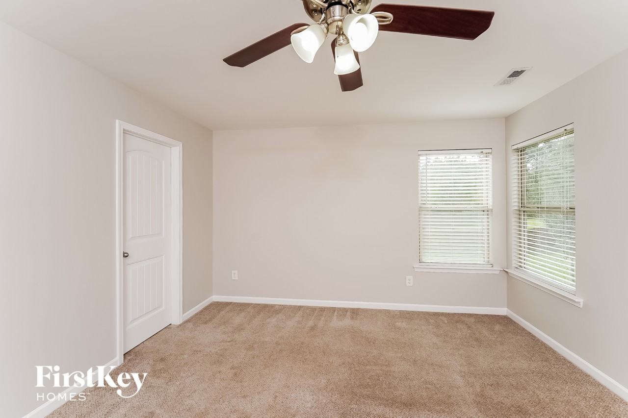 150 Briar Ridge Ln - Photo 6 of 14