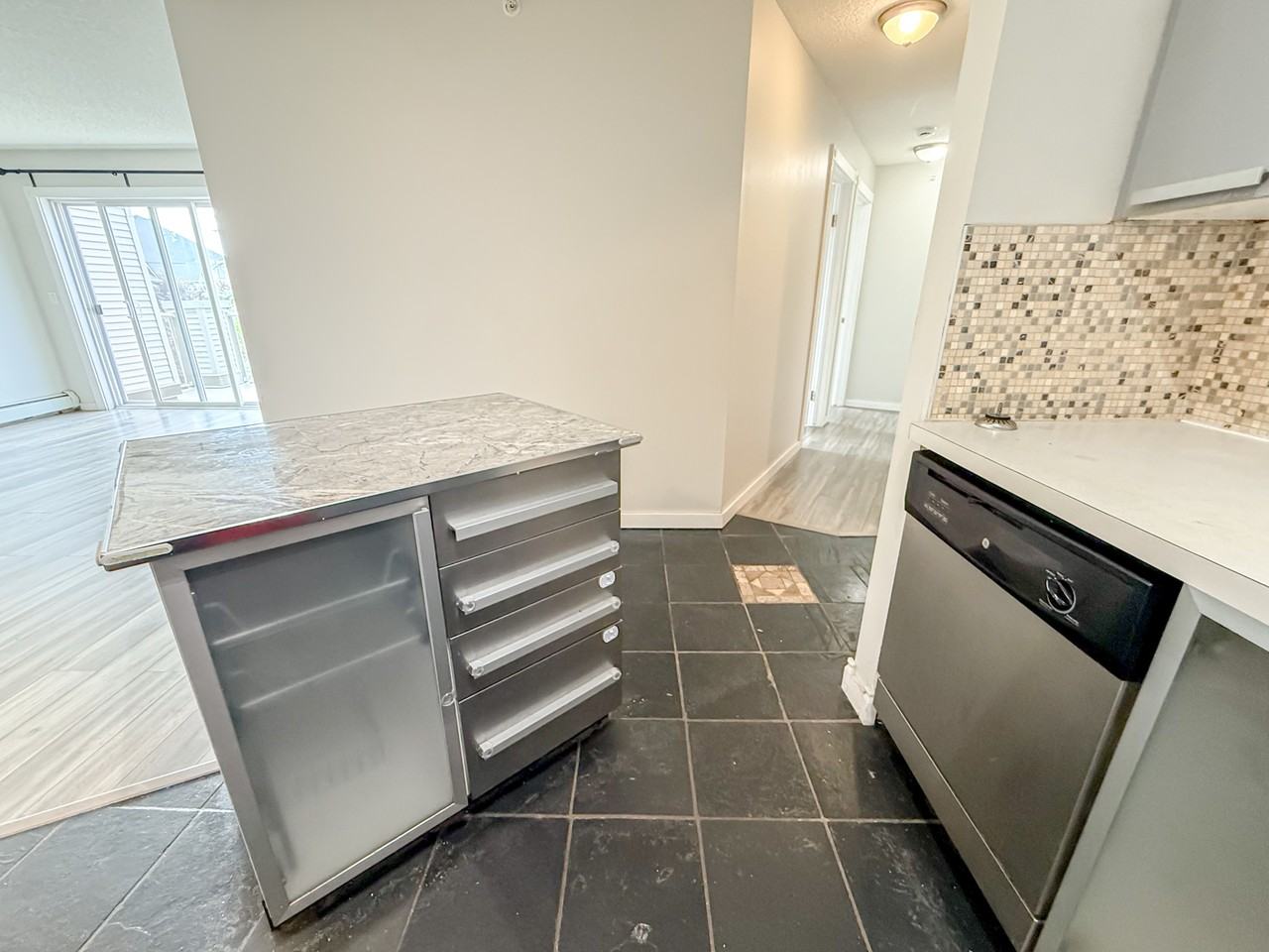 4000 Somervale Court SW - Photo 5 of 21