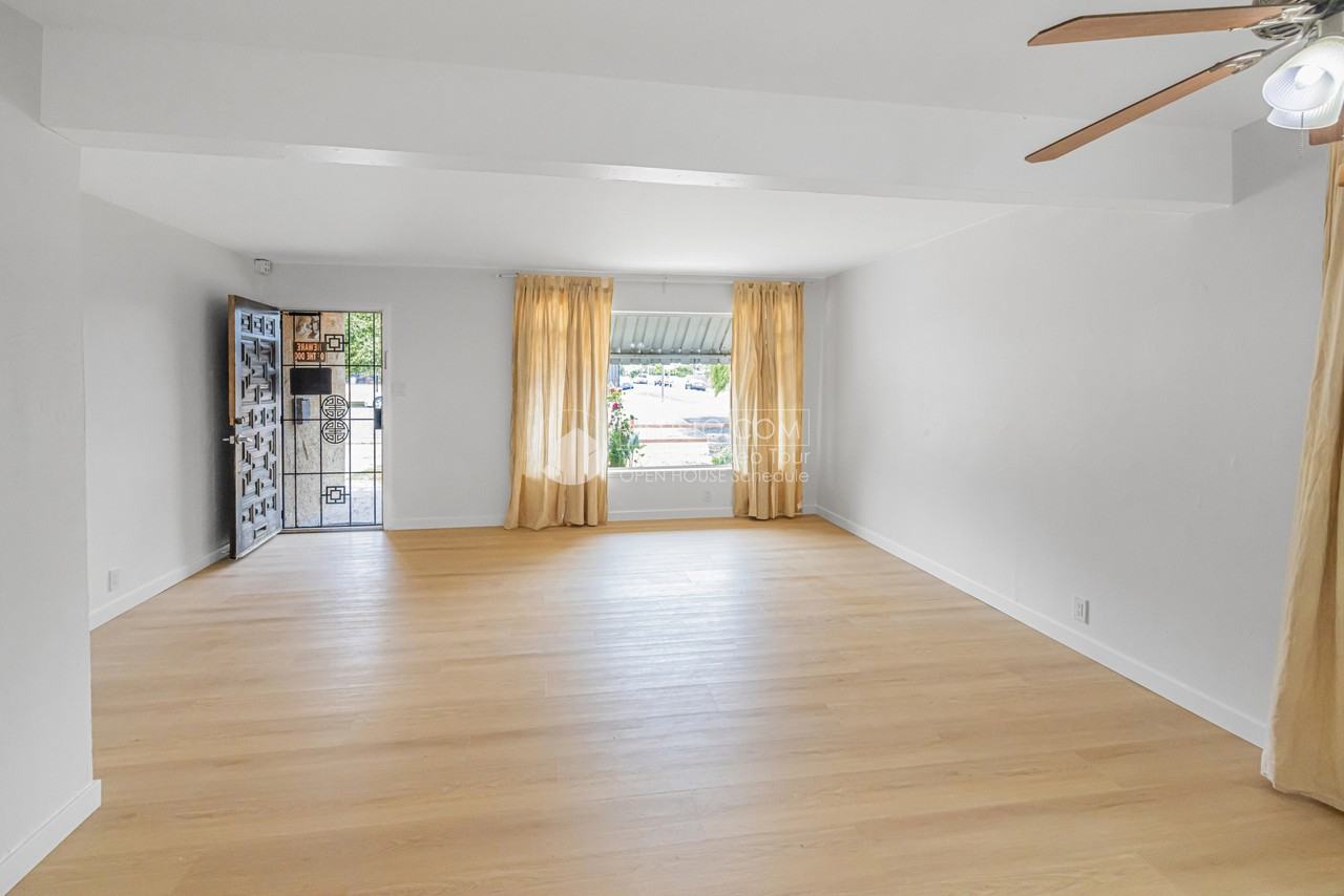 369 S 20th St - Photo 3 of 23