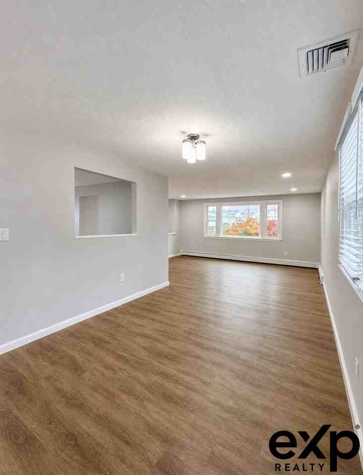 101 Rumney Rd #2 - Photo 3 of 9