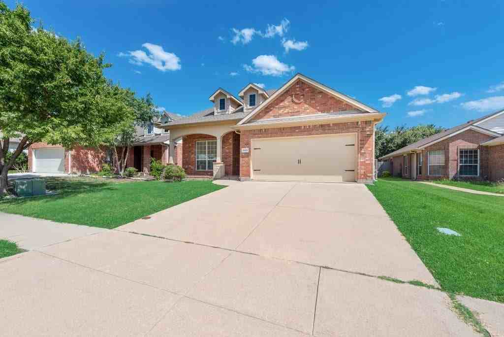 1908 Cassandra Ct