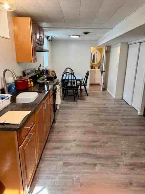 380 Liverpool Ave - Photo 3 of 8