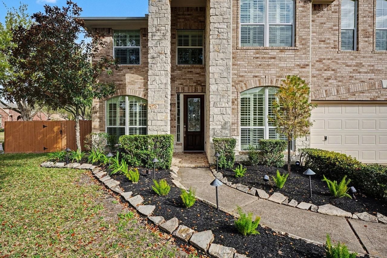 2742 Villa Pisa Ln - Photo 2 of 35