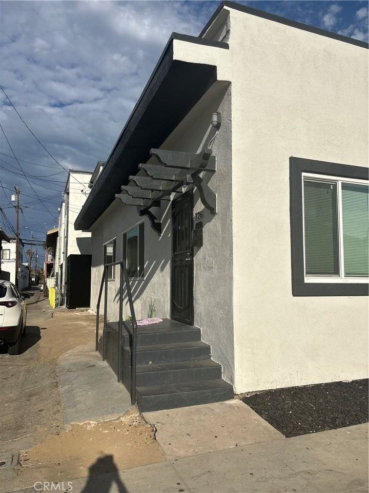 730 Atlantic Ave - Photo 2 of 8