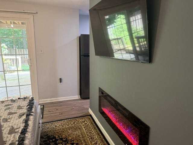 15255 Streamside Ct - Photo 7 of 23