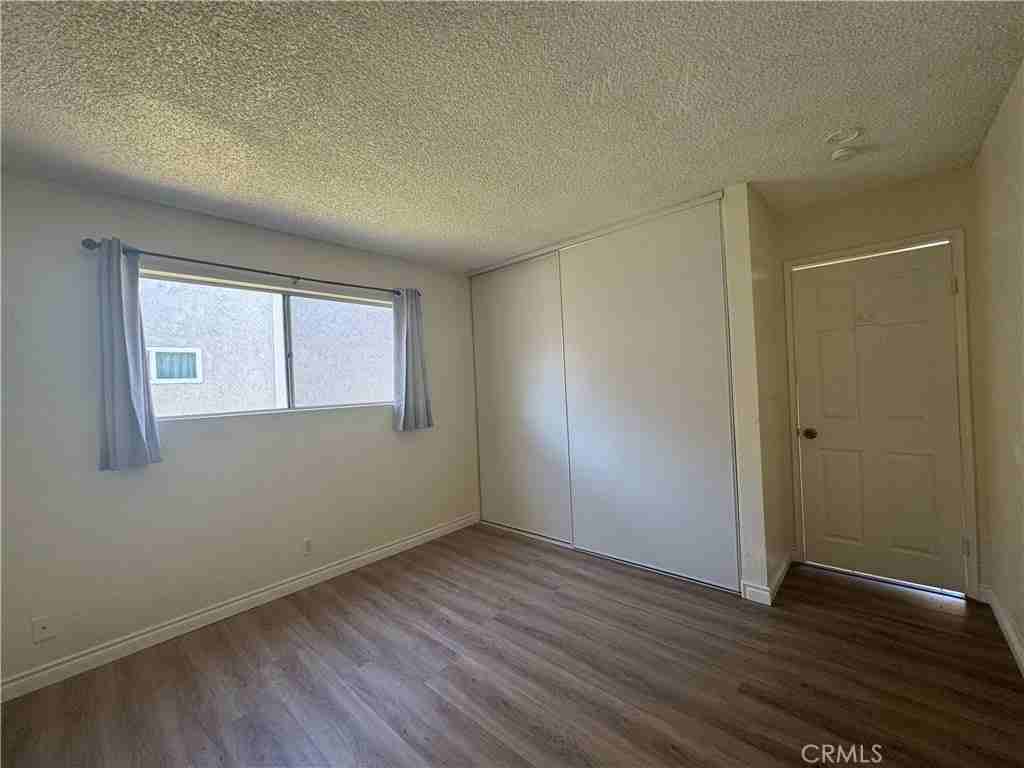 974 N Darfield Ave - Photo 7 of 14