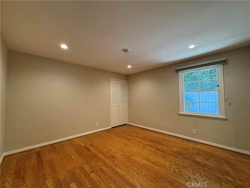 565 Sierra Vista Ave - Photo 4 of 24
