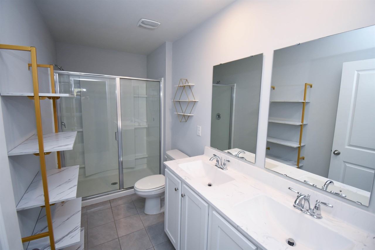 1799 Berkley Village Loop - Photo 3 of 10