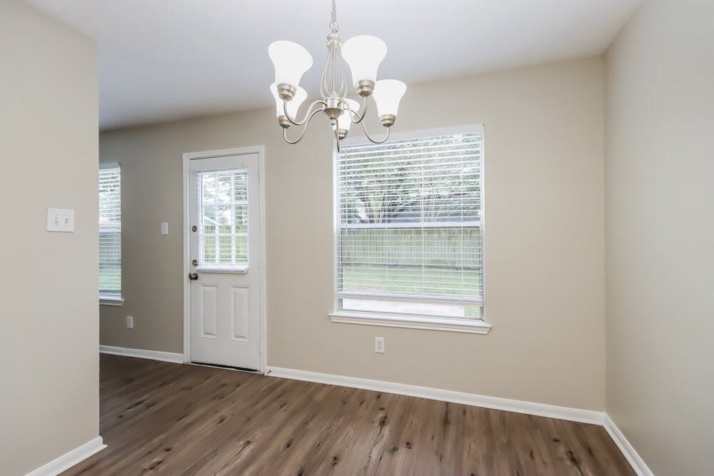 31107 Perlican Dr - Photo 7 of 17