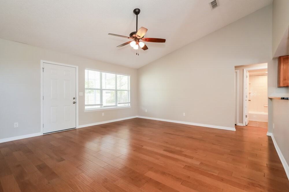 3490 Citation Dr - Photo 4 of 16