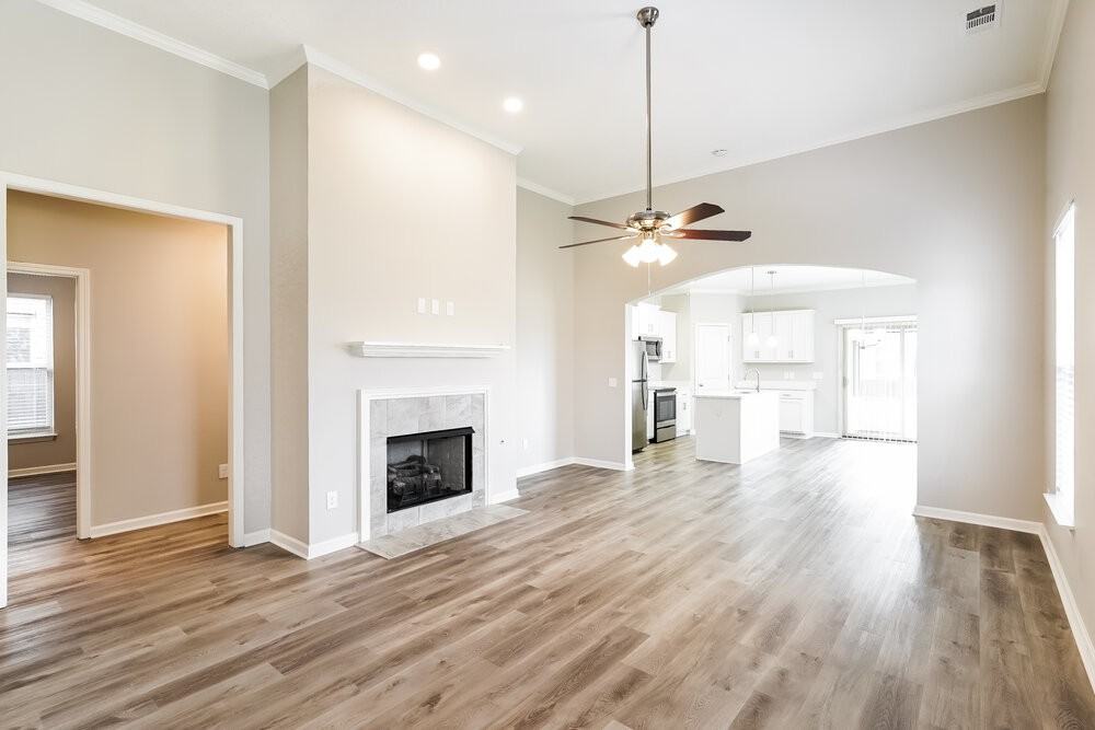 119 Annapolis Bend Cir - Photo 3 of 16