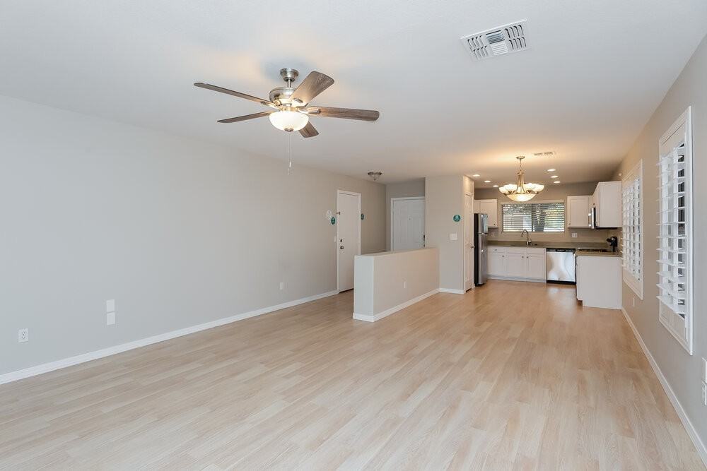 3460 S Conestoga Rd - Photo 4 of 16