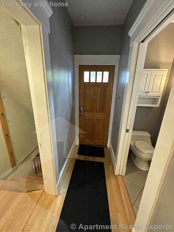 315 Windsor St - Photo 7 of 25