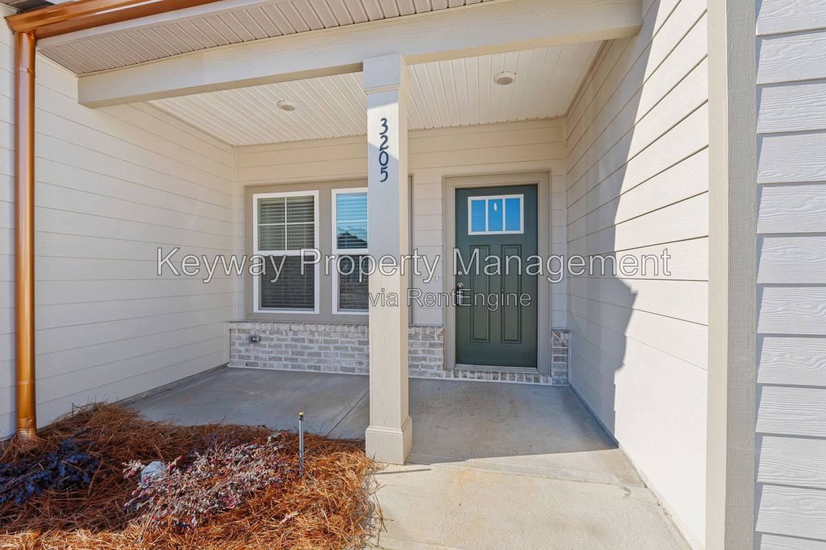 3217 Venetian Dr - Photo 4 of 9