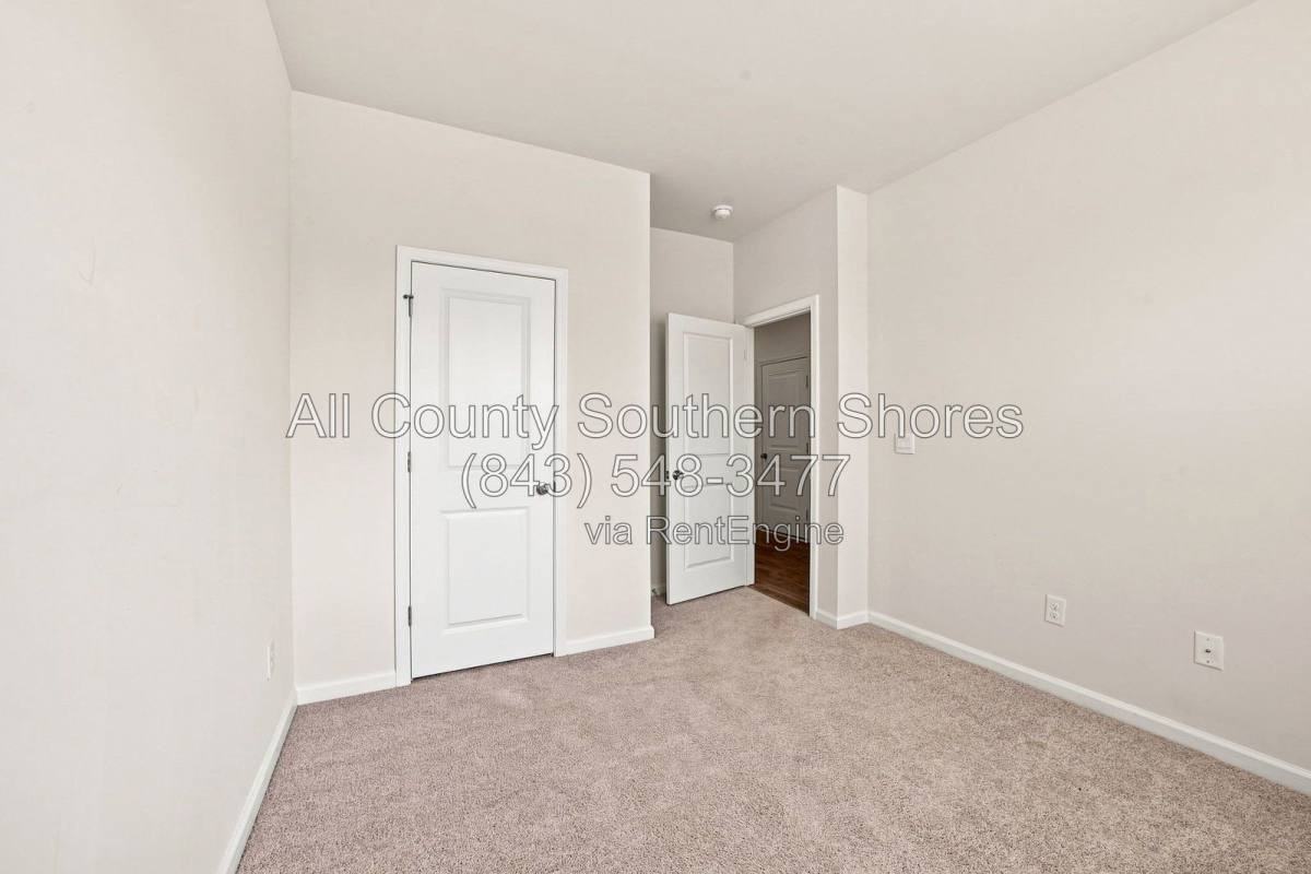 3414 Bells Lake Cir - Photo 6 of 10