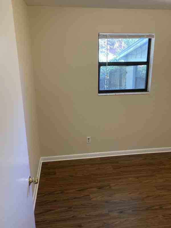 7559 Proxima Rd - Photo 7 of 50