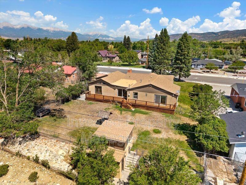 413 Poncha Blvd - Photo 4 of 30