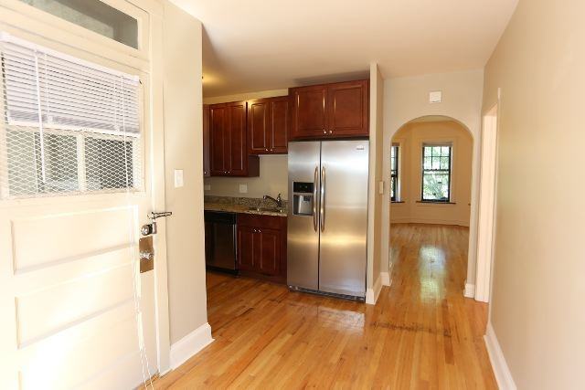 4910 N Hoyne Ave #3 - Photo 5 of 18