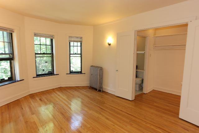 4910 N Hoyne Ave #3 - Photo 6 of 18