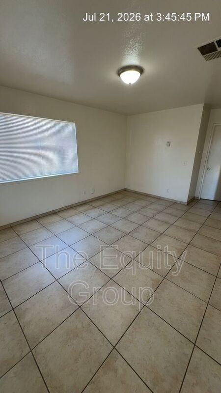 1220 N Conyer St - Photo 5 of 11