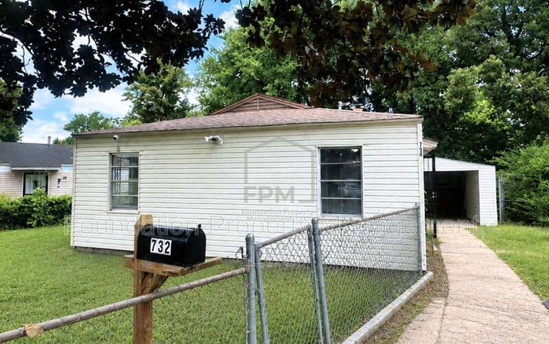 732 Tampa Ave - Photo 2 of 14