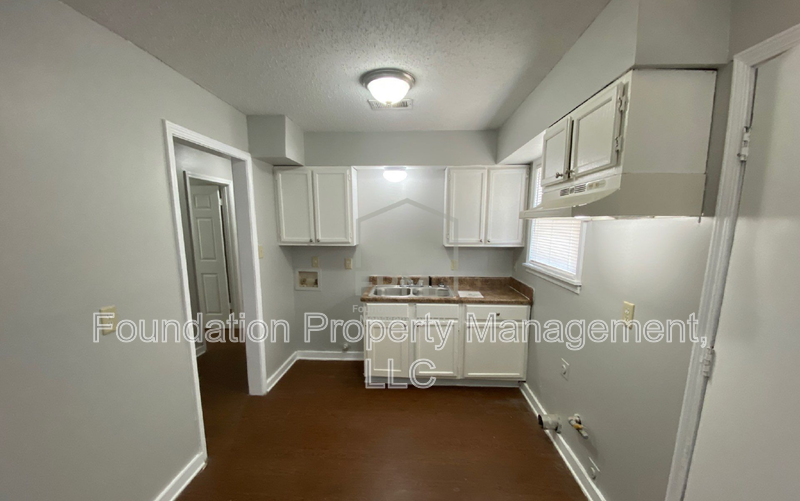 732 Tampa Ave - Photo 4 of 14
